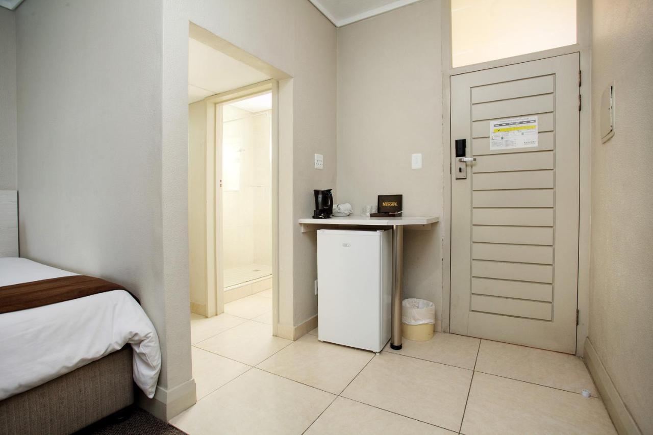 Marine Lodge East London Εξωτερικό φωτογραφία